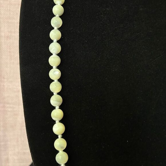 Hand Made White Mother of Pearl Cotton Knotted Beaded Necklace 32 inch - Picture 3 of 5